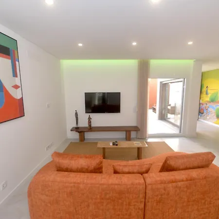 Oro & Nero Arte - Boutique Apartman Nazaré