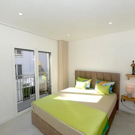 Oro & Nero Arte - Boutique Apartman